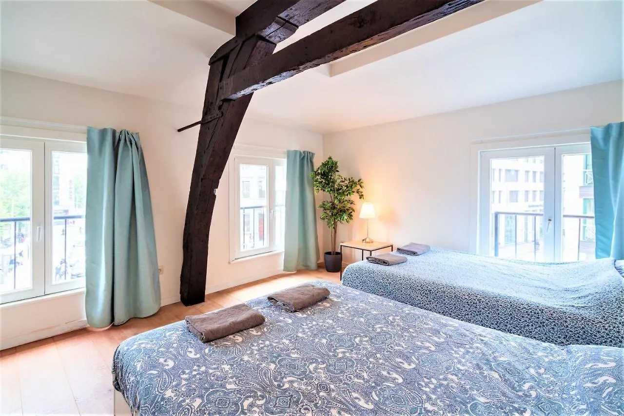 The Central Square Residence Antwerpen Apartman